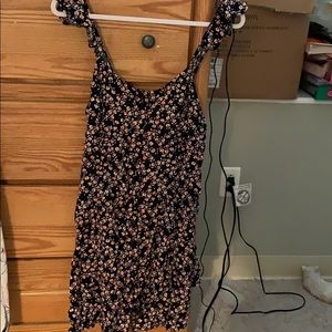🌸Black floral sundress 🌸